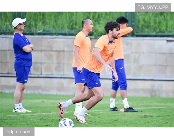 北美夏季高温考验球员体能 球队备战重点加强轮换策略